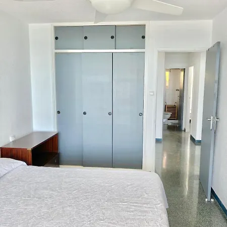 Akra Primera Linea De Playa Vistas Increibles !! Apartmán Alicante